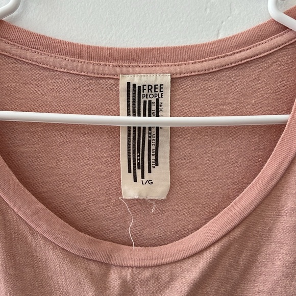 Free people tee - Picture 2 of 3